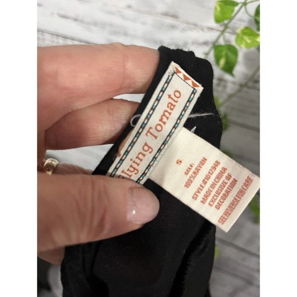 Flying Tomato Blouse Tunic sz Small Black Coral Lagenlook Embroidery Ruffle Boho - Picture 9 of 9